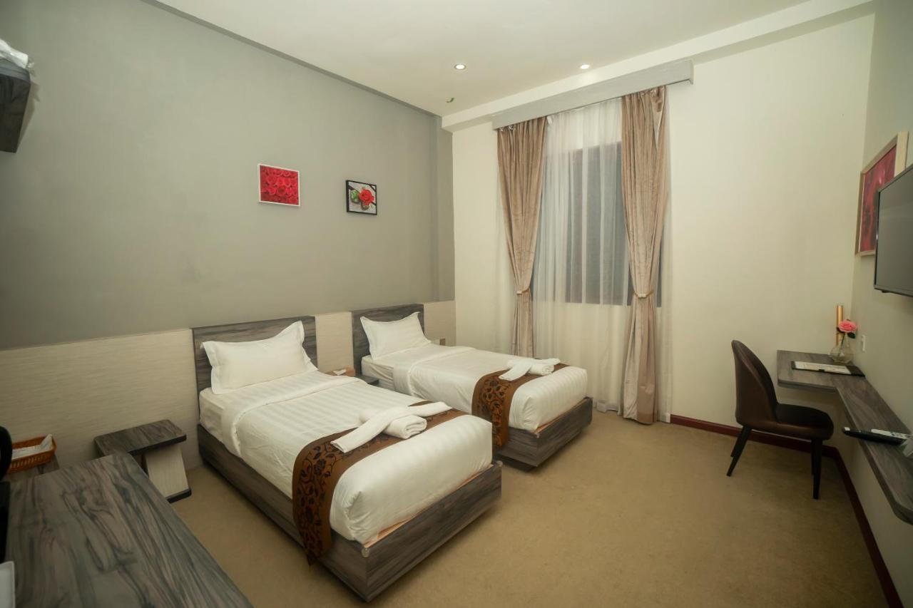 Green Rose Hotel Batam Ngoại thất bức ảnh