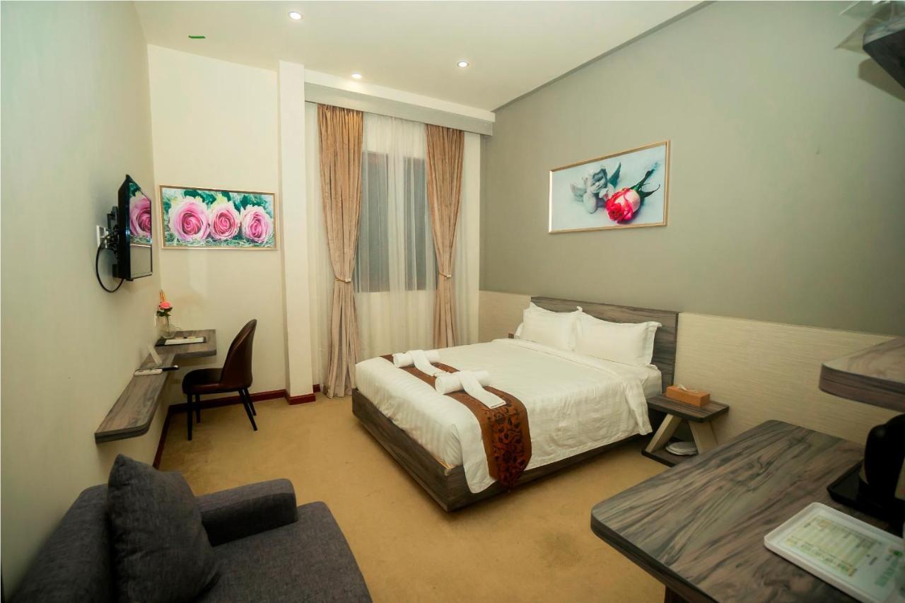 Green Rose Hotel Batam Ngoại thất bức ảnh