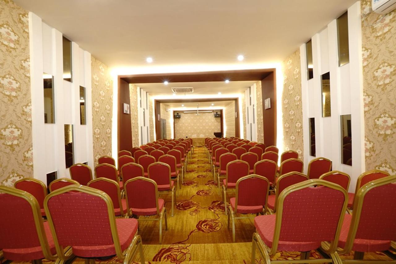 Green Rose Hotel Batam Ngoại thất bức ảnh