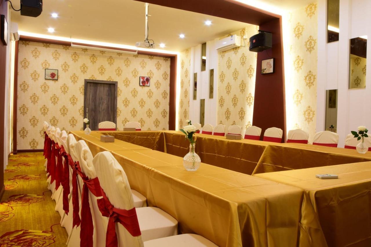 Green Rose Hotel Batam Ngoại thất bức ảnh